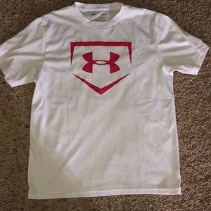 Boys under armour t shirt